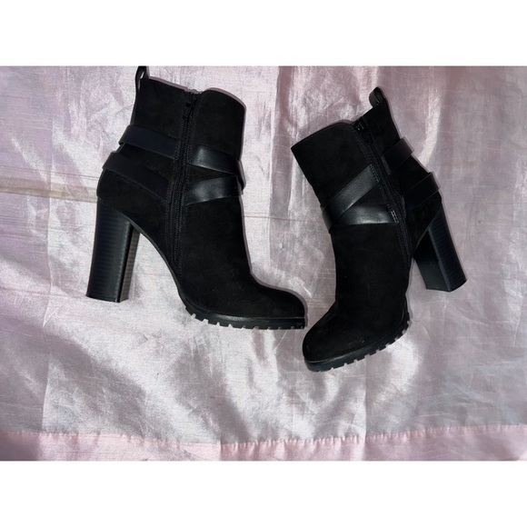 Apt. 9 Manager Women's High Heel Ankle Boots - Picture 3 of 4